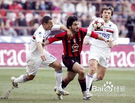 足球衔接动作要注意哪些