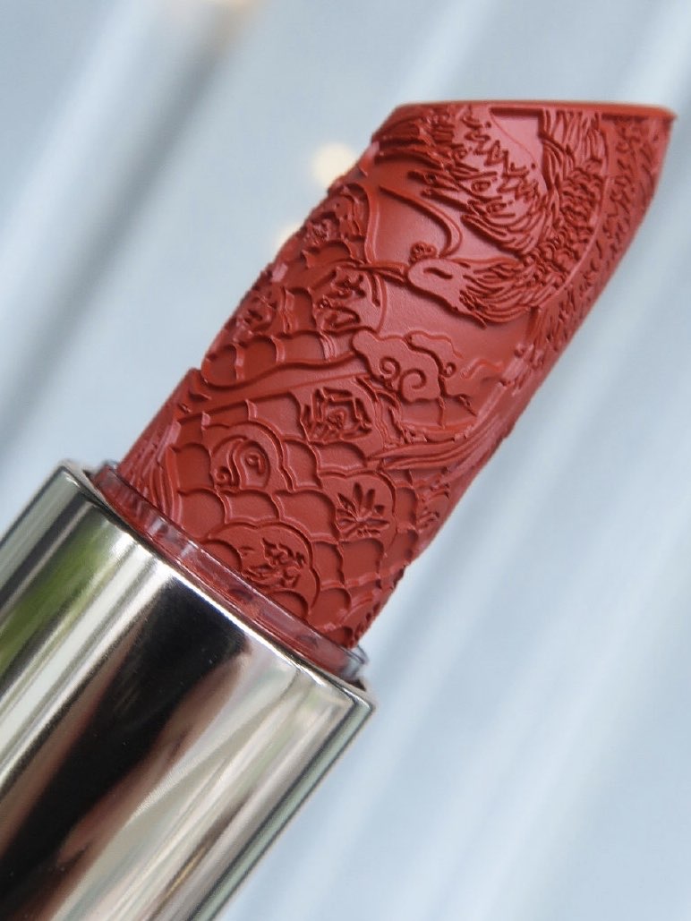 几经波折终于收到了花西子同心锁口红。