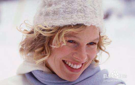 乳腺癌的特征有哪些？患乳腺癌的病因