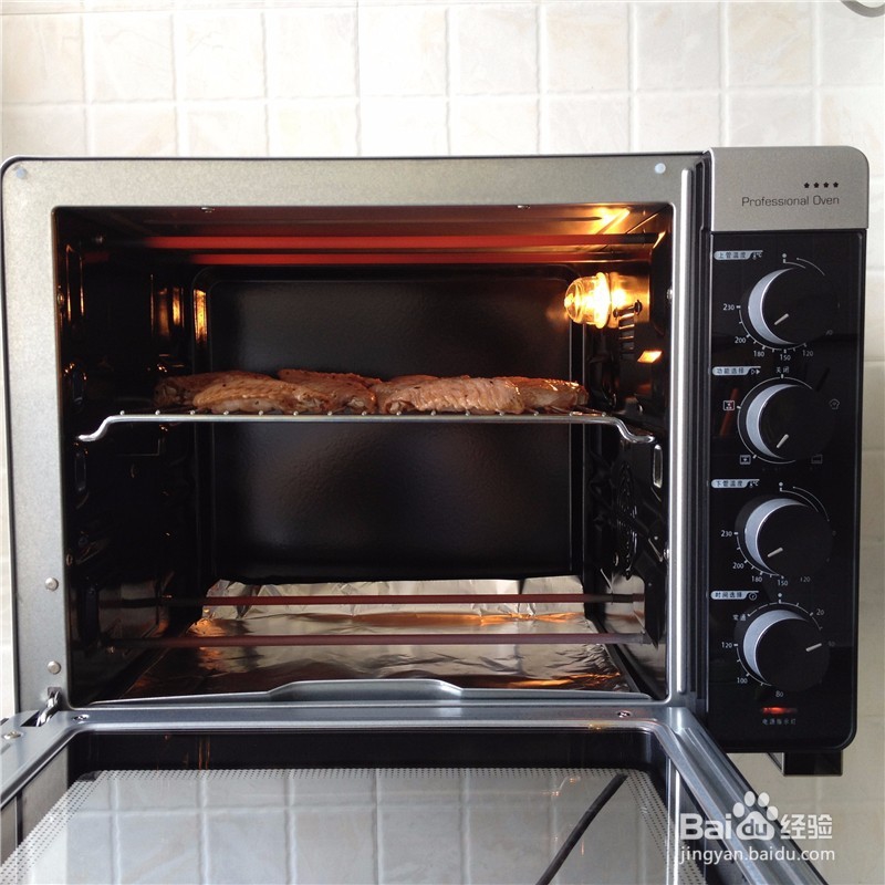 停不了口的蚝油烤翅