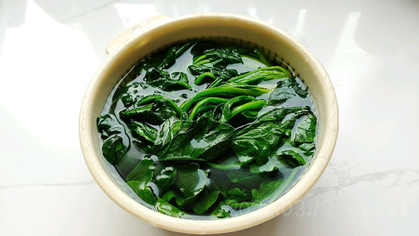 蛋香杂面菜窝窝