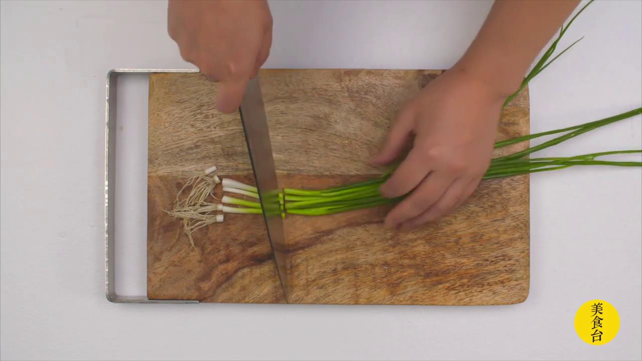 蒜泥粉丝蒸扇贝怎么做?