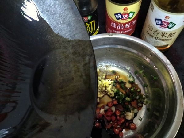 凉拌黄瓜黑木耳