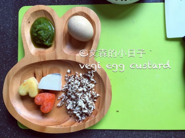 鸡蛋蔬菜鳕鱼泥