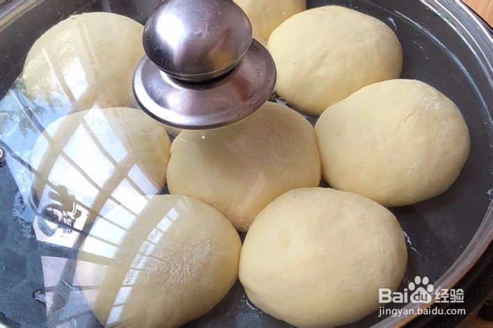 水煎奶黄面包怎么做