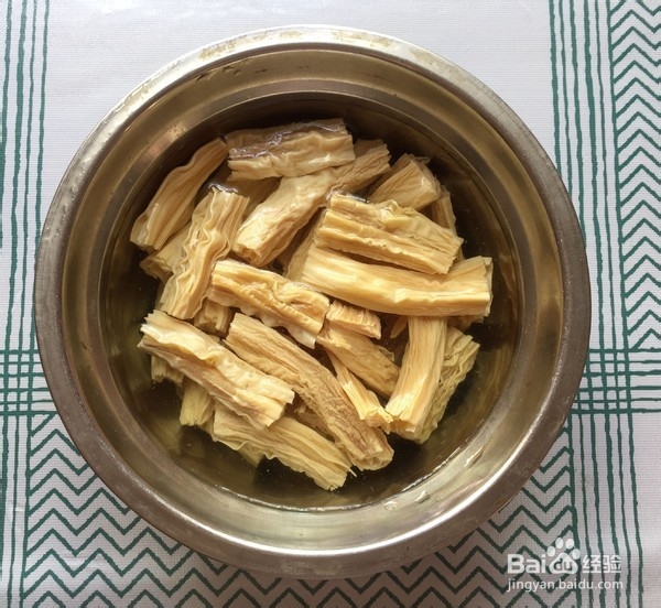 腐竹蒸小黄鱼
