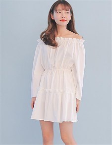 去海边怎么搭配才有feel呢?