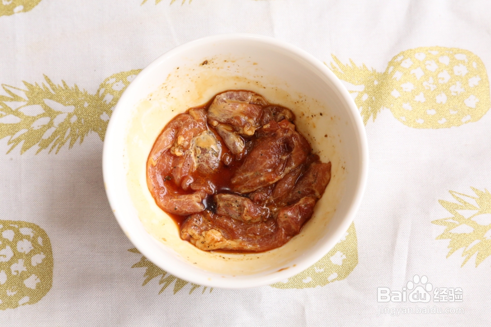 香香脆脆的芥蓝肉片炒面