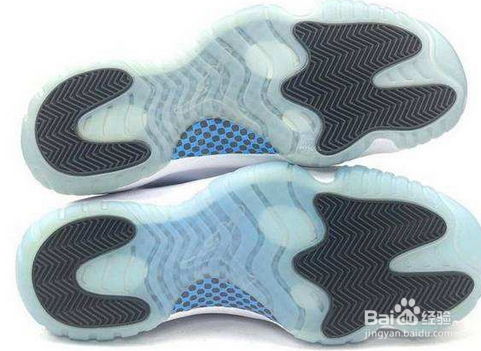 aj11水晶底变黄怎么办