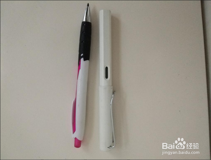 毕业了的我们平时应该带些什么文具