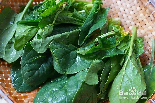 凉拌菠菜的做法