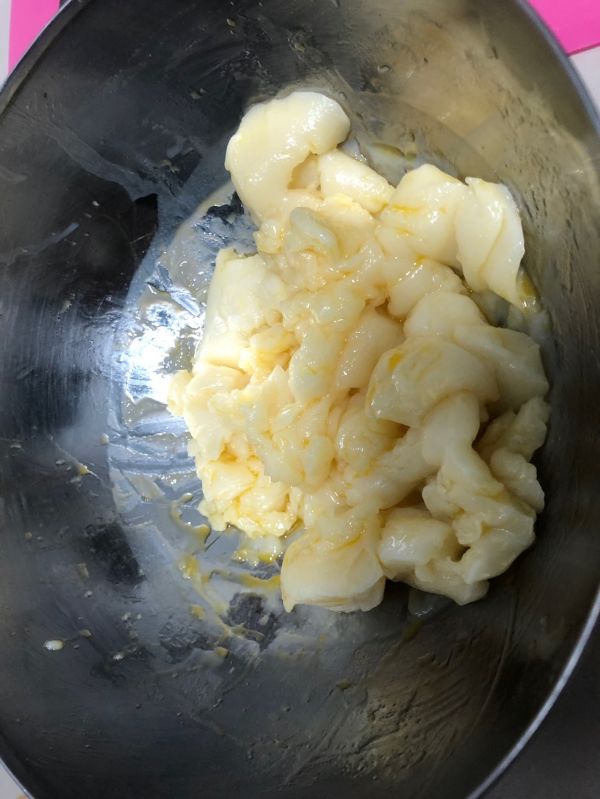 火龙果麻薯软欧包