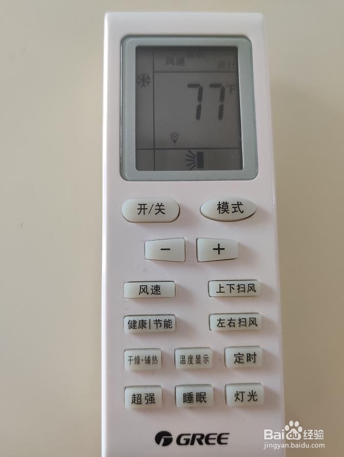 空调遥控器显示77°f怎么调