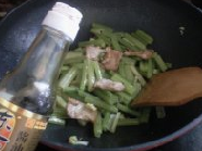 家常菜——芹菜炒肉