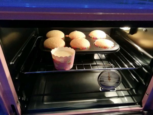 分蛋海绵小蛋糕