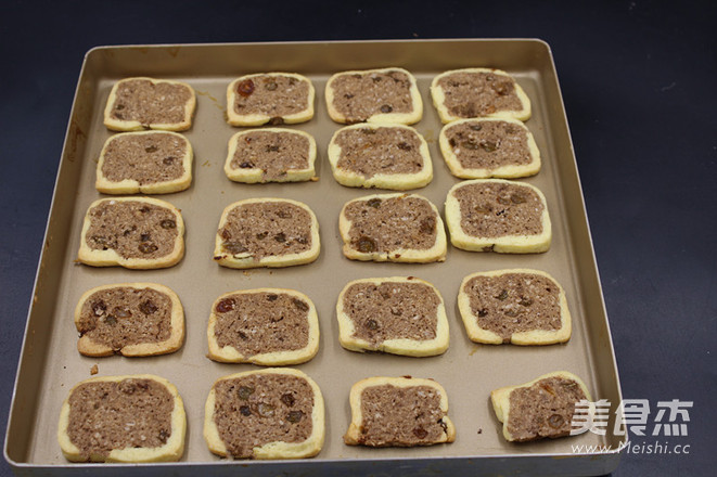 朗姆酒葡萄干椰蓉饼干