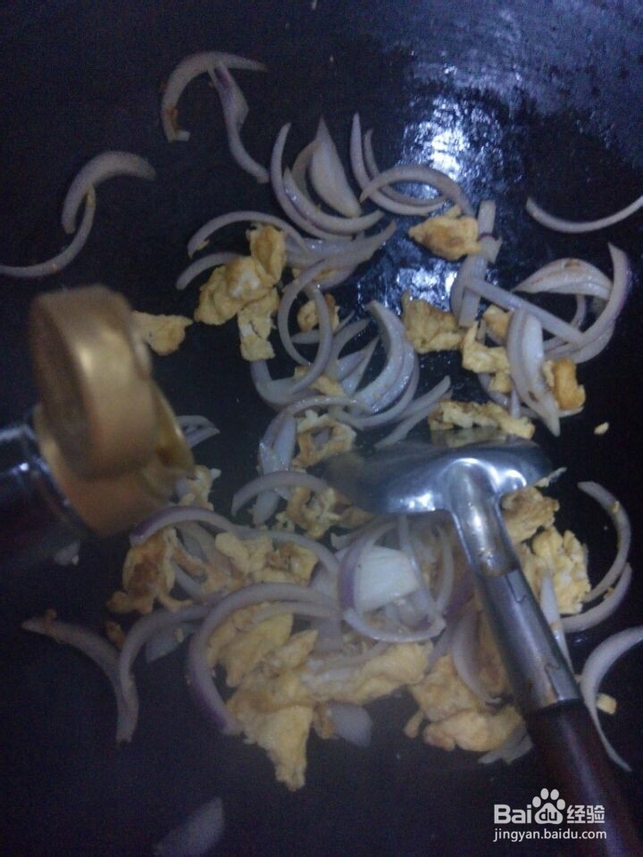 洋葱炒鸡蛋,美味的一道菜