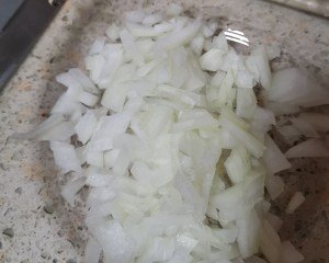 食补佳品洋葱圈鸡蛋饼的做法