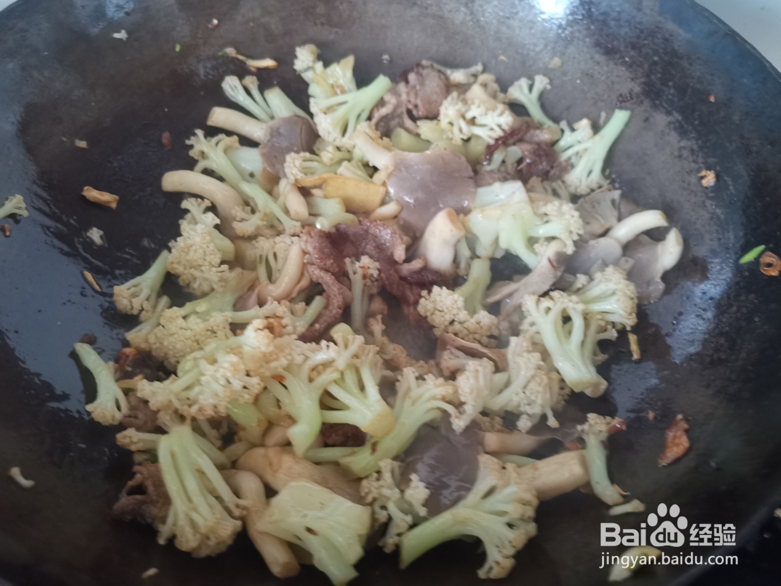 肉片炒香菇花菜