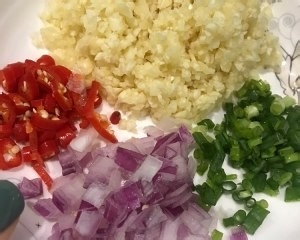 蒸蒜蓉生蚝的制作方法