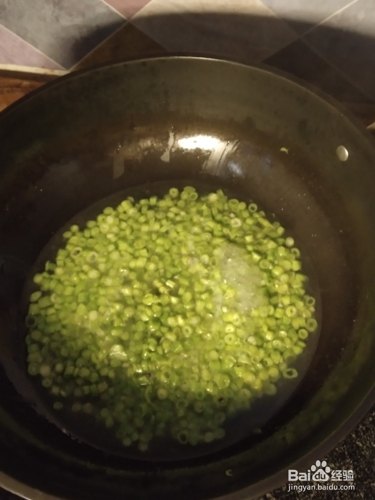 豇豆干菜荞麦饼