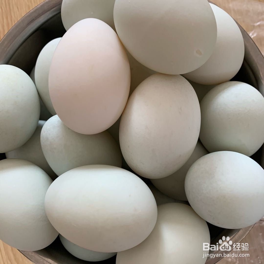 如何腌制滋滋冒油的咸鸭蛋