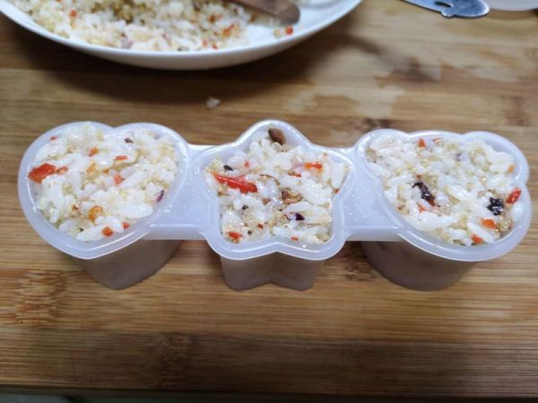 时蔬藜麦胚芽米便当