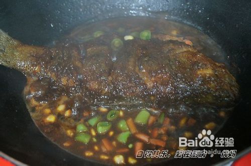 糖醋河鲈鱼的做法