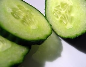 如何利用黄瓜制作面膜
