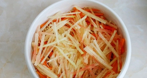 红油酸辣菇的做法