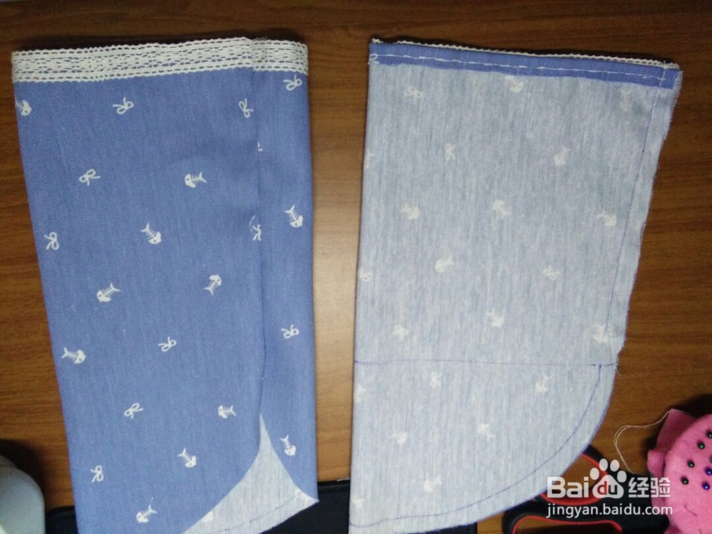 简单可爱的连衣裙