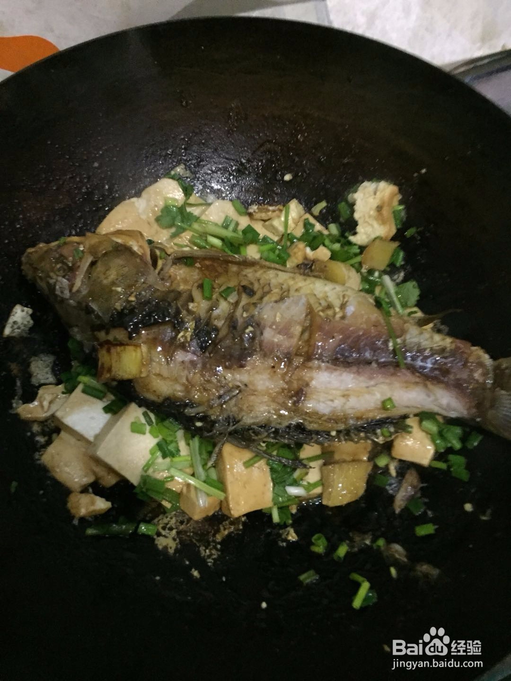 香喷喷的鲫鱼豆腐怎么做
