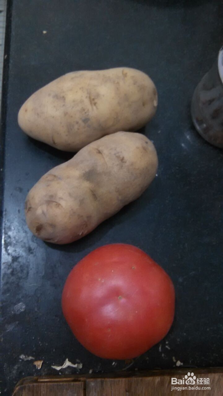 西红柿土豆炖牛腩家常做法