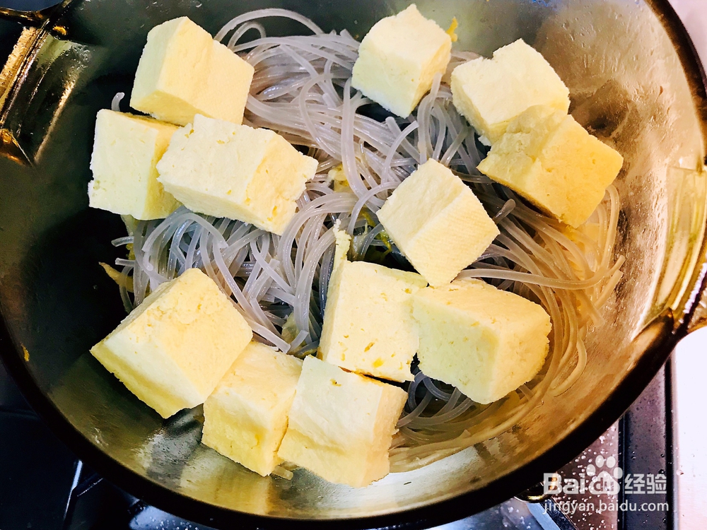 简单无压力做酸菜白肉炖粉条