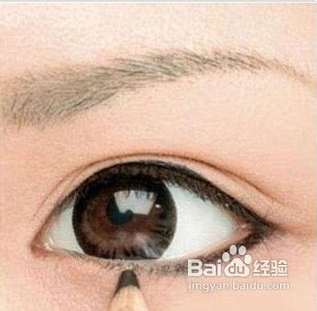 美容学校哪家好-教你放大眼睛的技巧