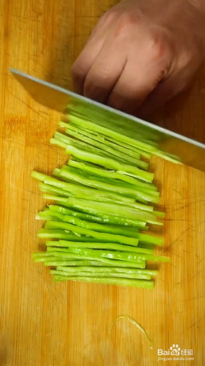 如何制作家常青椒炒鸡蛋