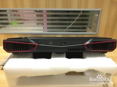 新代机王-GT83VR 6RF-026CN 简单开箱