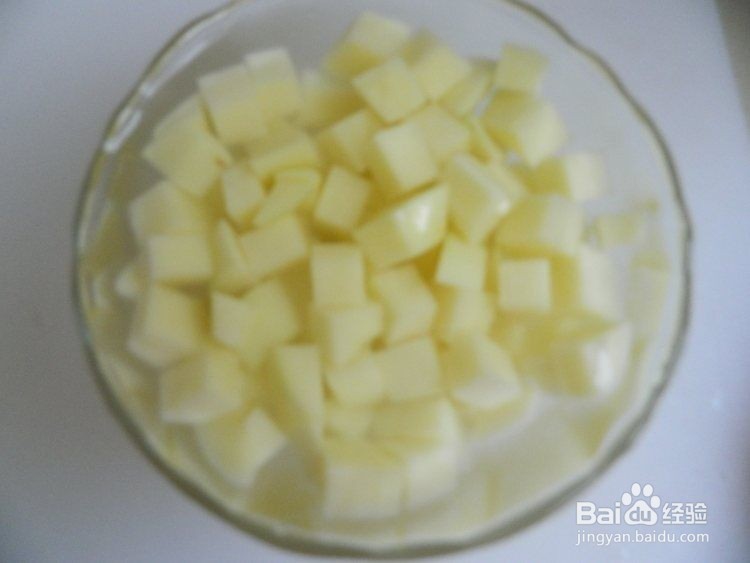 如何在家制作咖喱土豆盖饭