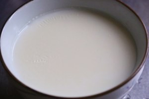 超级美味的比果冻还弹的红豆双皮奶做法