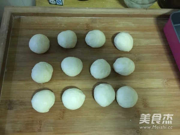 挤挤小面包的做法