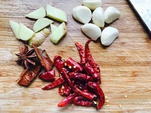 吮指凤爪怎么做？家常做法详细教程图解~