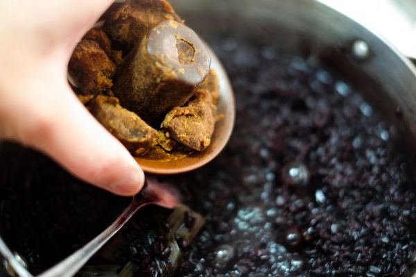 椰奶香兰黑米布丁