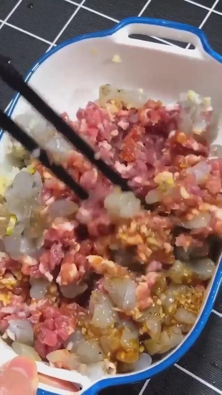 油炸猪肉卷怎么做？