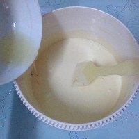 怎么制作柠檬香草与红火龙果冰淇淋