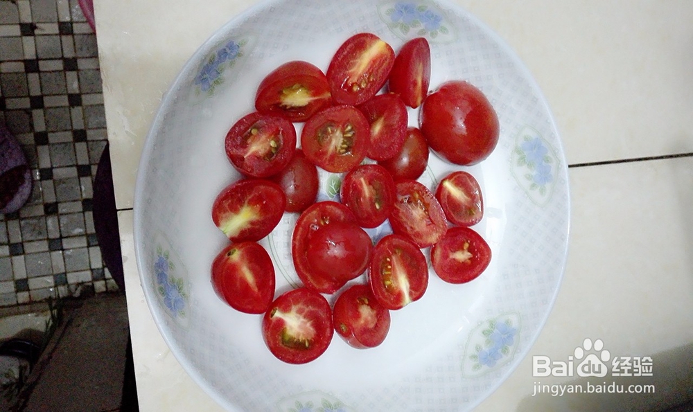 小西红柿面疙瘩汤的早餐做法