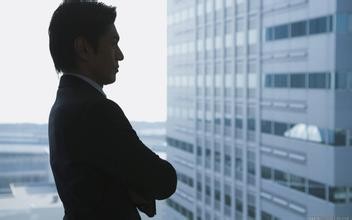 男人如何才能使自己更有魅力?