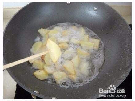 豆豉土豆小排骨的做法