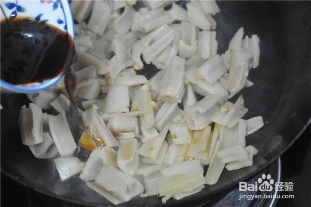 家庭自制酸辣藕丁