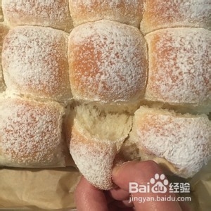 可爱蓬蓬牛奶包