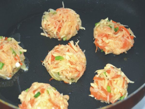 土豆胡萝卜丝饼